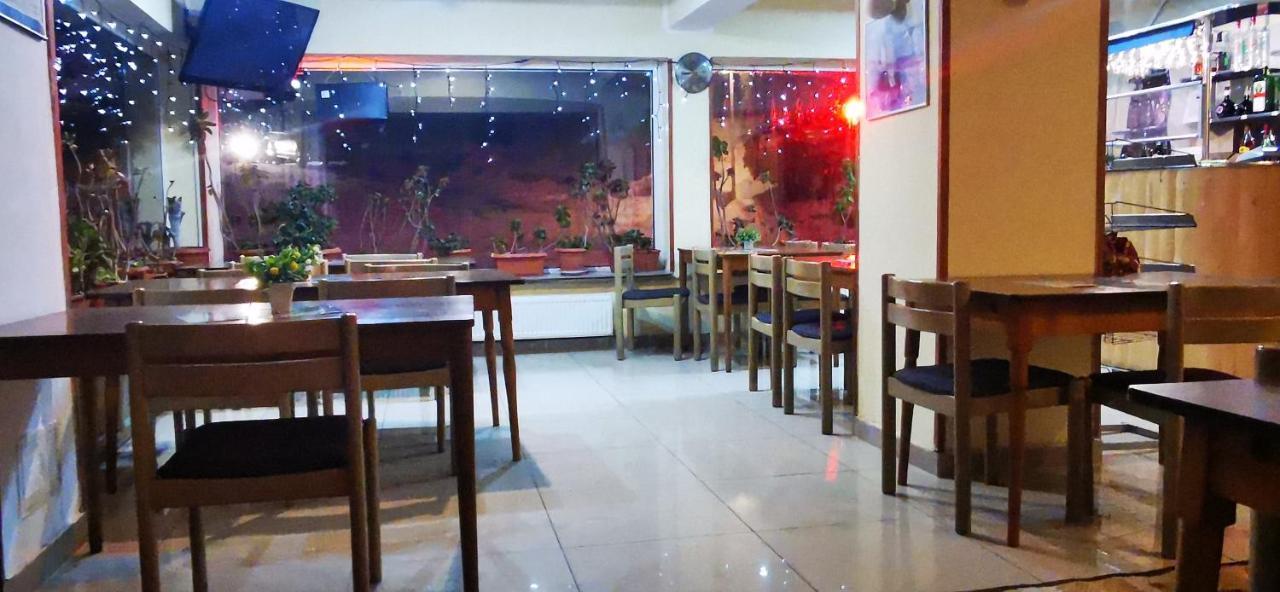 Hotel All Times 蒂米苏尔德约斯 外观 照片